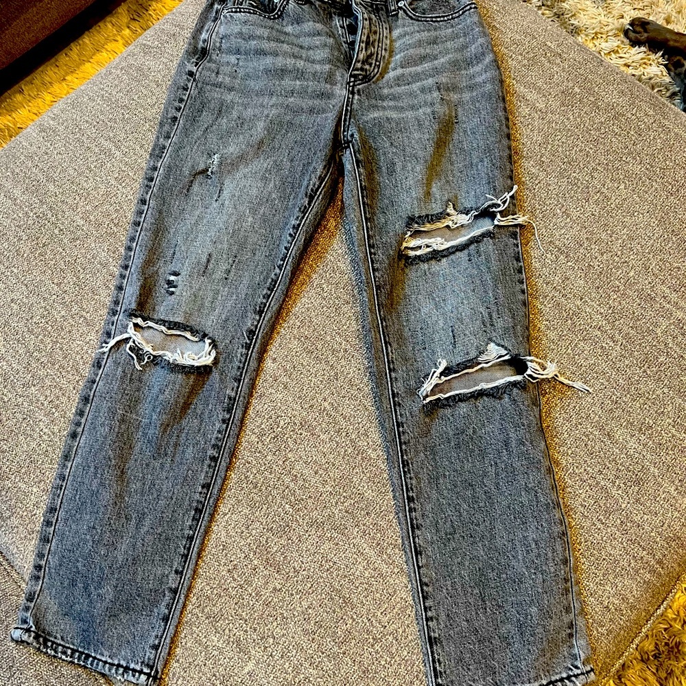 URBAN outfitter mom jeans